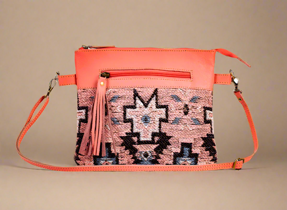 Suzanna Trail Crossbody