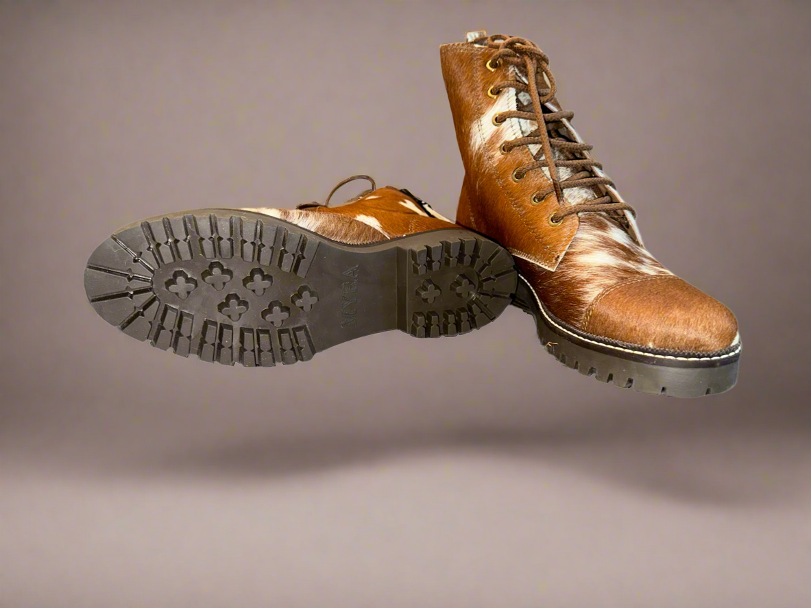 Myra Helium Boots-Brown