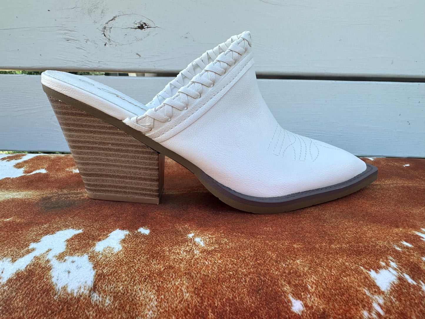 Western Mules-White
