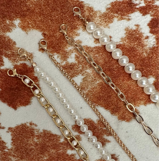 Gold Trucker Hat Chains