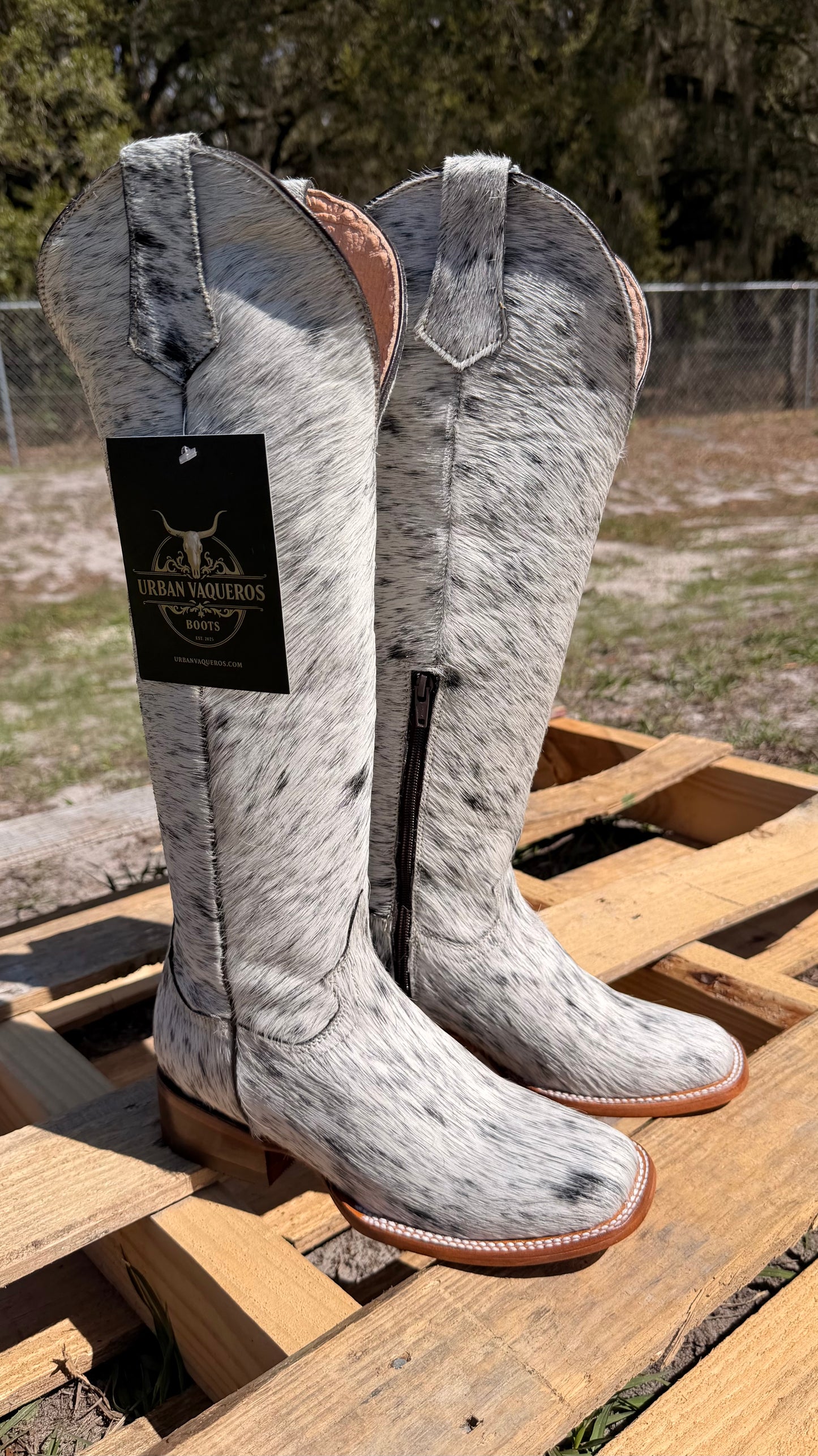 Women’s Perla Negra Cowhide Boots