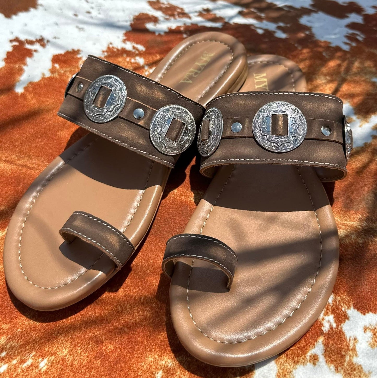 Sagebrush Concho Sandals-Brown