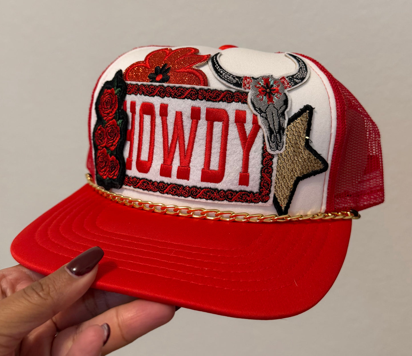 HOWDY ROSE TRUCKER HAT