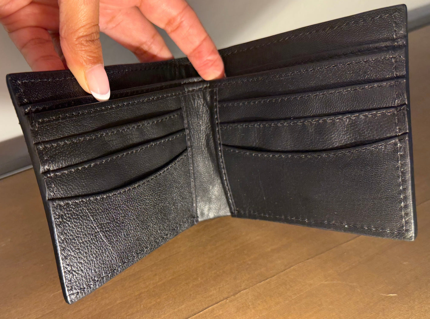 Cards Tooled Leather Men'S Wallet