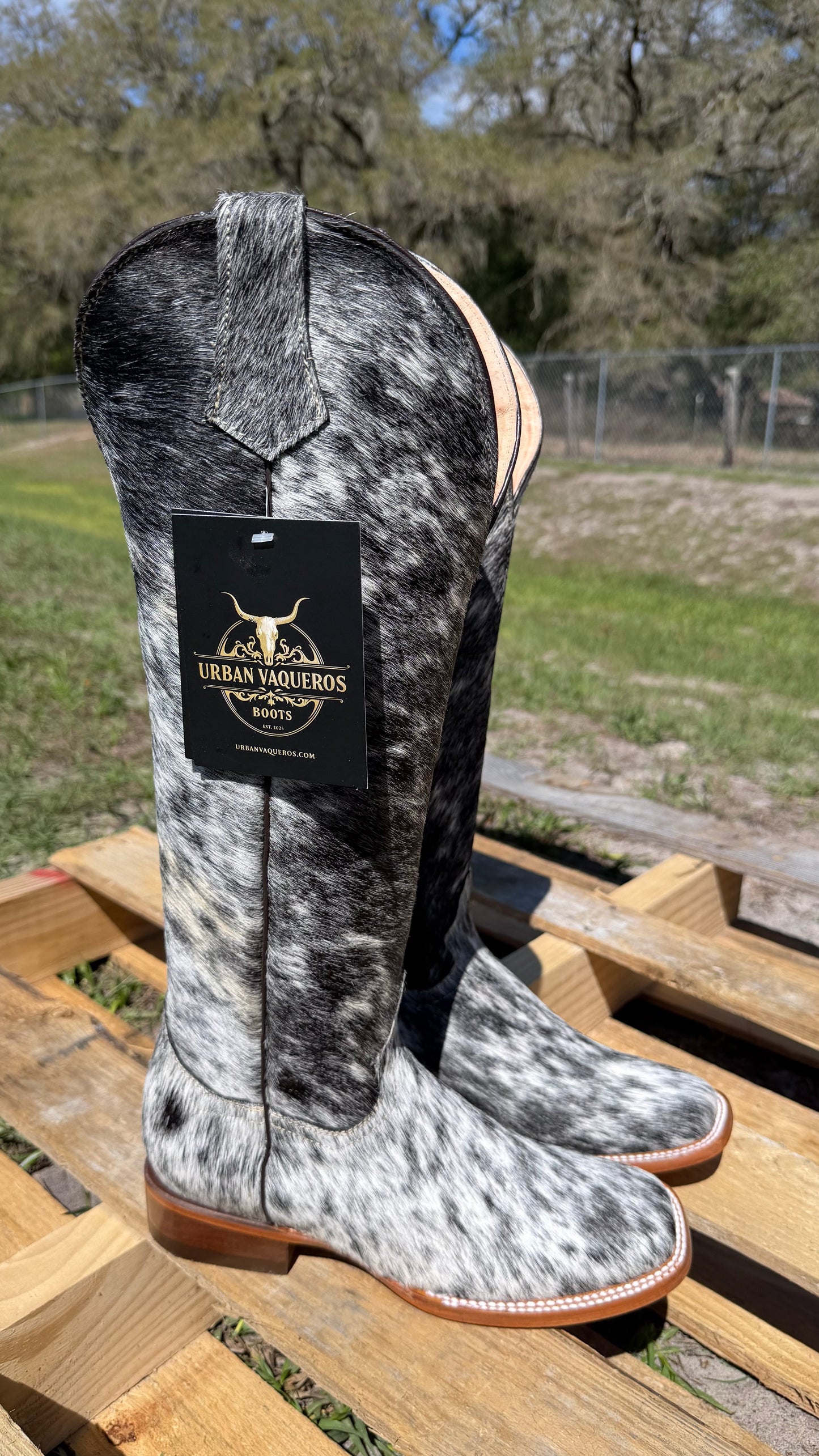 Women’s Perla Negra Cowhide Boots