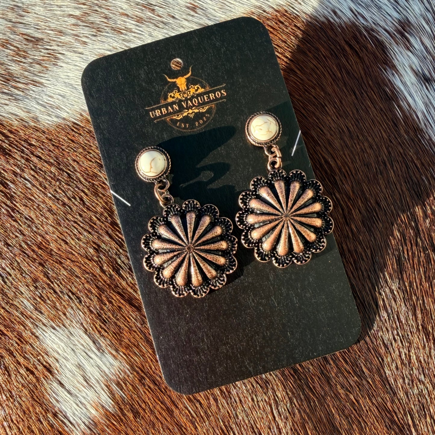 Round Concho Earring-Copper