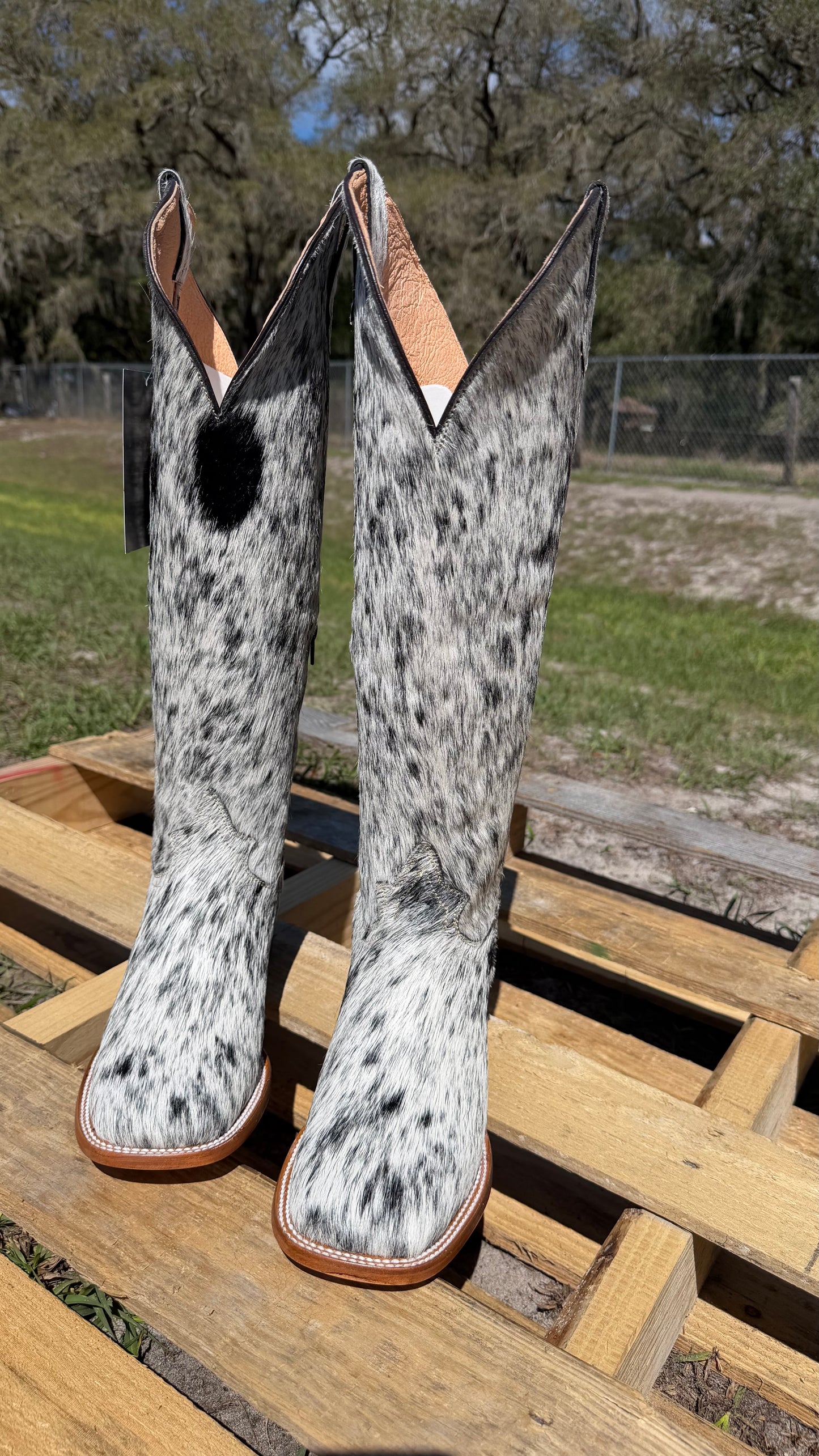 Women’s Perla Negra Cowhide Boots